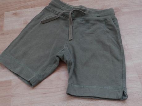 Bavlnene khaki kratasy do gumy v pase 86-98, h&m,86