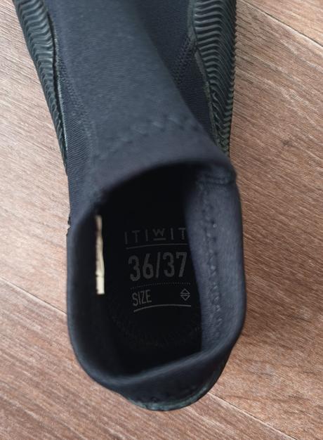 Boty do vody/na kajak/paddleboard vel. eur 36/37, 