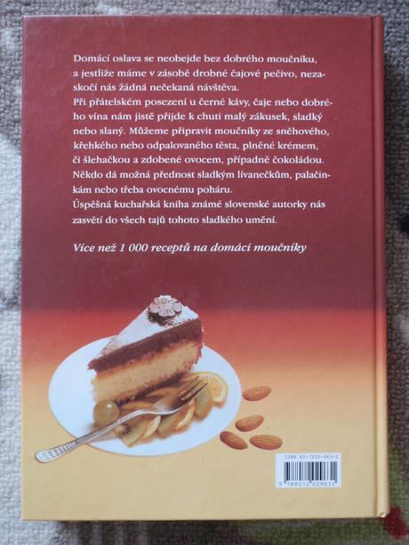 Kniha-kuchařka moučníky.,