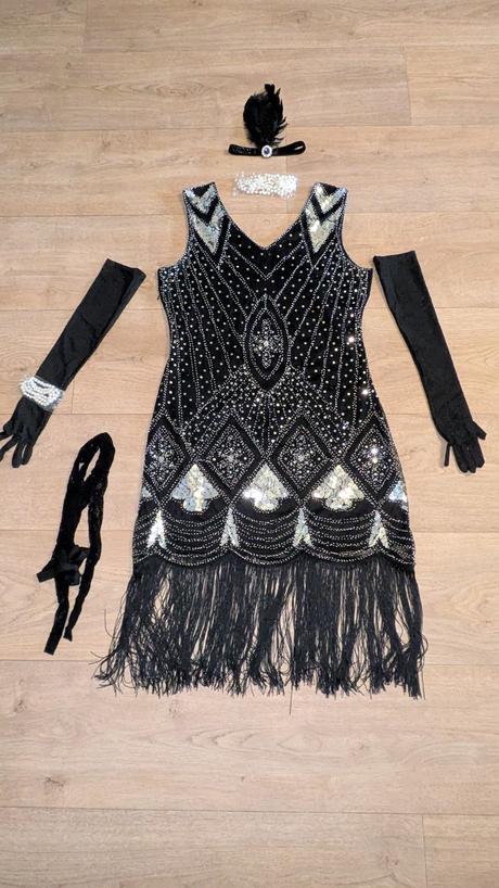 Ka146  flitrové třásňové šaty 20 - léta + doplňky, 