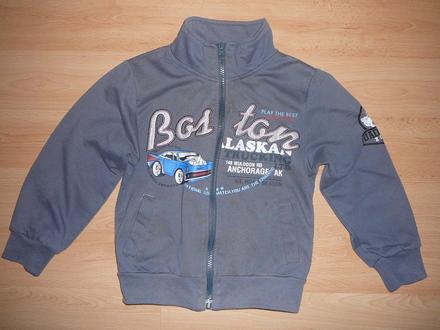 Mikina s autíčkem, 104