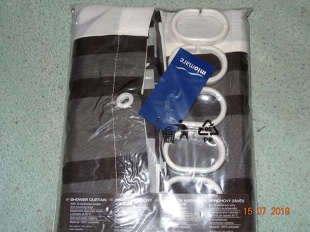 Sprchový závěs,