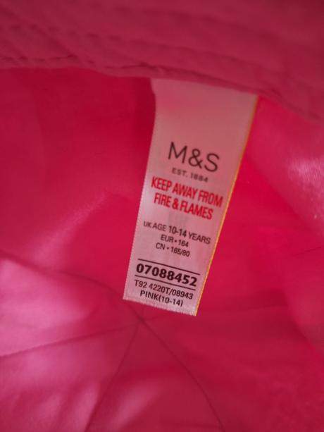 Kšiltovka čepice vel. 164 ( 10-14 let ), marks & spencer