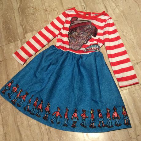 Kostým ,,kde je wally", 