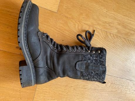 Zimní kozačky, baťa,32