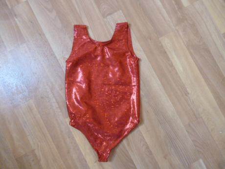 Třpytivý dres vel.4-6, 110