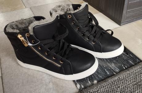 Zimní kotníkové boty, 32