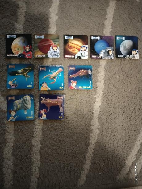 Magnety kostíci vesmír, 