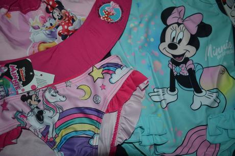 2x plavky v.128,klobouk disney, disney,128