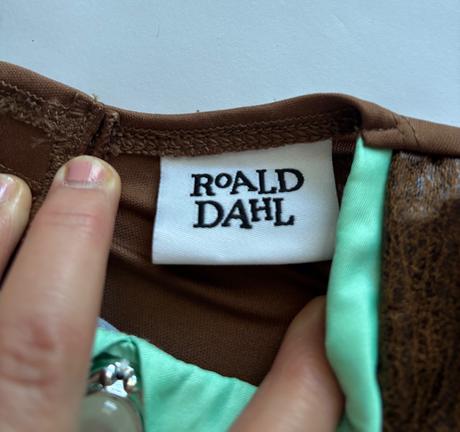 An8/ kostým roald dahl sl.  trunchbull- v.122, 