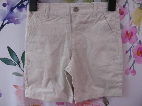 Béžové tenké šortky s jemným proužkem, primark,104