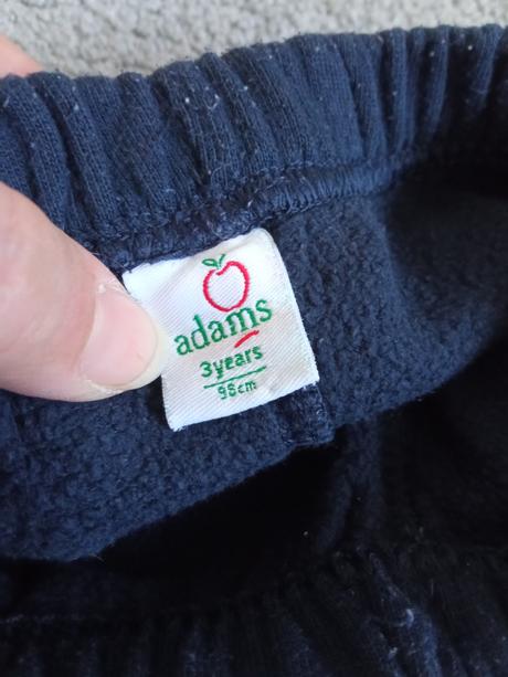 Teplejší tepláky, adams,98