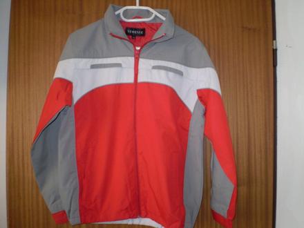 Velmi pěkná jarní či podzimní nepromokavá bunda, 146