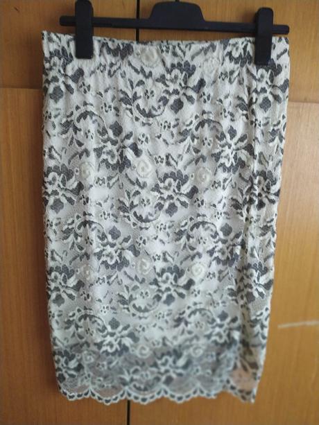 Krajková sukně, l