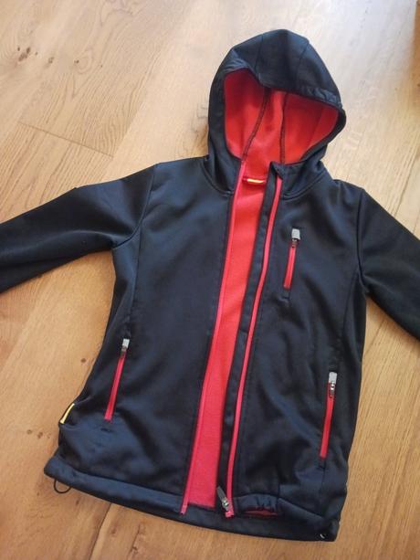 Softshellová bundička č.134/140, 134
