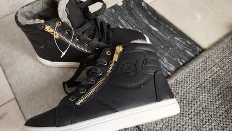 Zimní kotníkové boty, 32