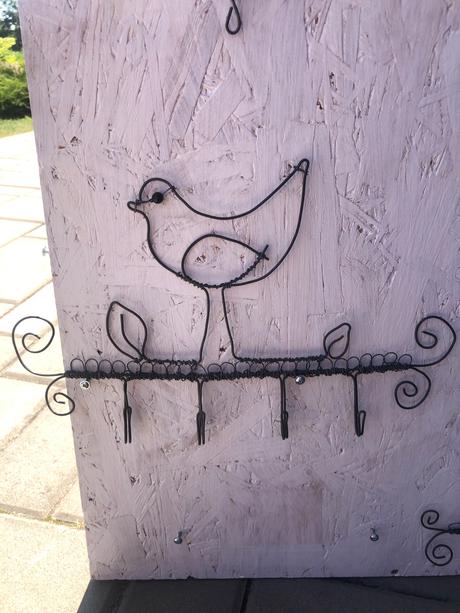 Věšáček- ptáček, 