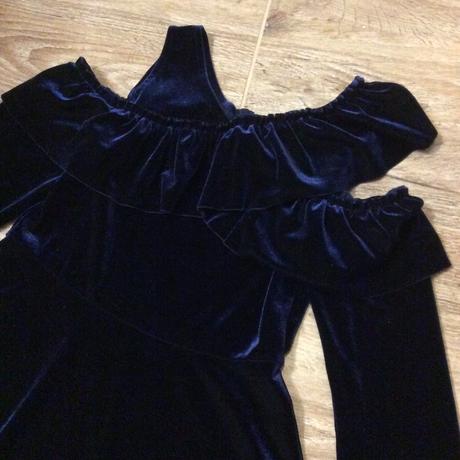 Slavnostní šaty s průstřihy na ramenou, next,110