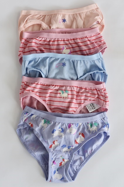 Kalhotky vel. 5 - 6 let, marks & spencer,116