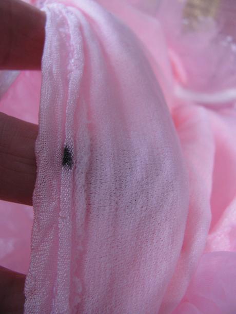 Krásné růžové šatičky s volánky, 92