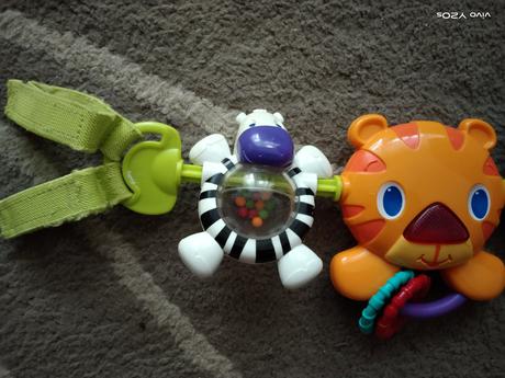 Hrazdička na kočárek, 