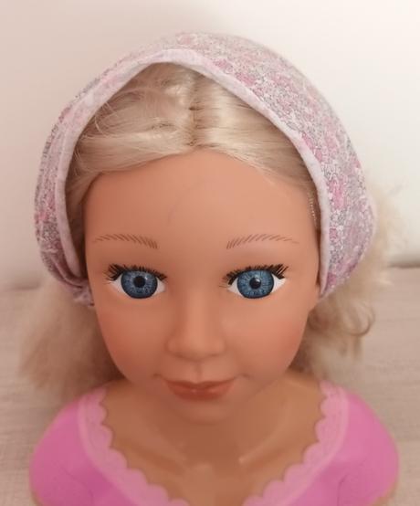 Letní šátek s kytičkami, 116