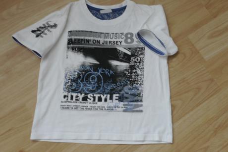 Bile tricko, okay,122