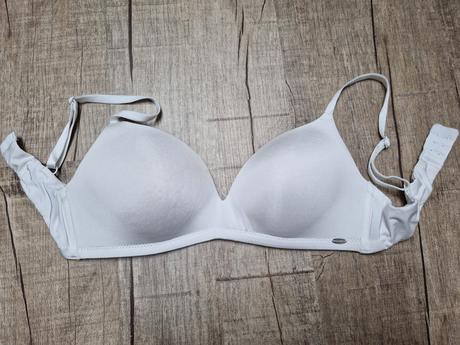 Dívčí či dámská podprsenka, new yorker,70b