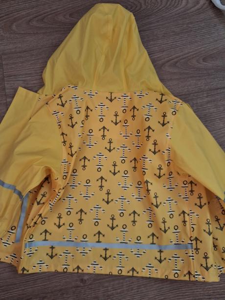 Nepromokavá bunda, lupilu,86