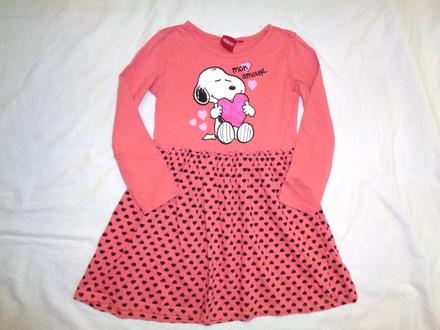 Krásné meruňkové šaty se snoopym, peanuts,116