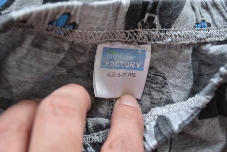 Kraťasy vel. 9 - 10 let, 140