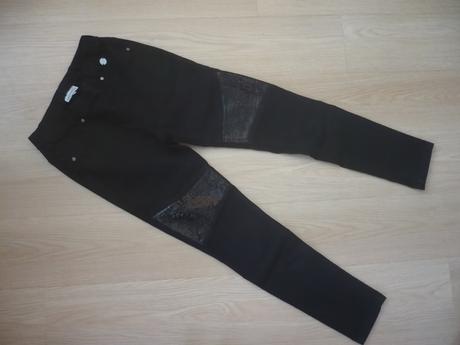 Černé rifle s flitry, coccodrillo,146