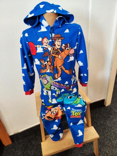 Overal příběh hraček,