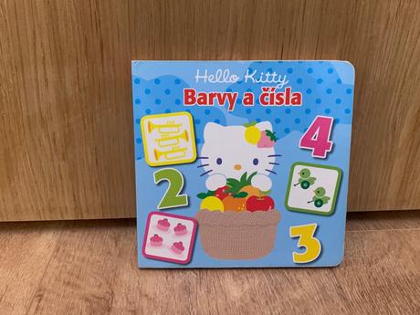 Sada knih s plyšovou hello kitty a kabelkou,