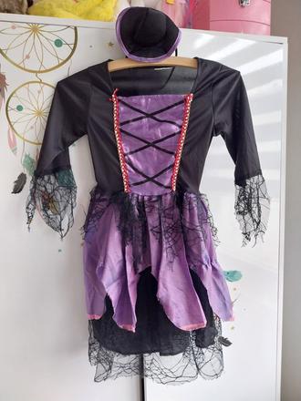 Kostým čarodějnice., 