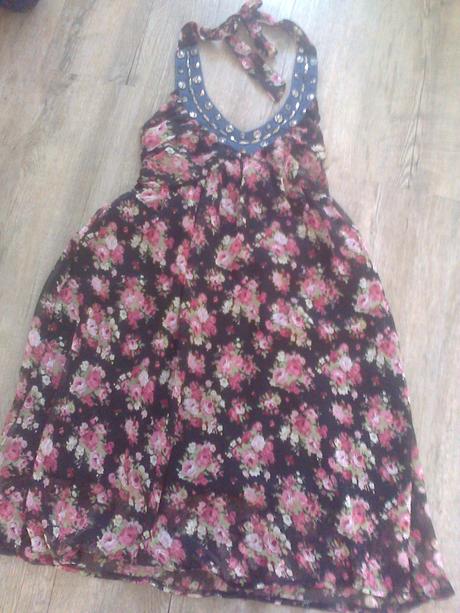 Lehoučké letní šatky,