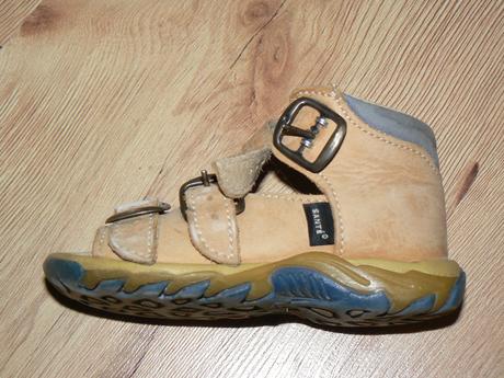 Sandálky, santé,22