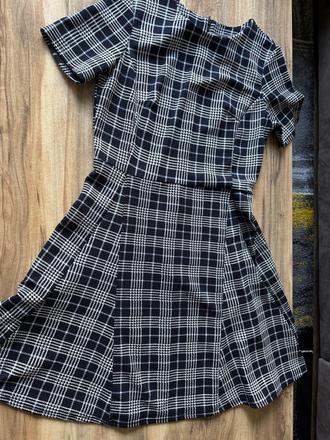 Šaty tmavě modrá kostka, 38