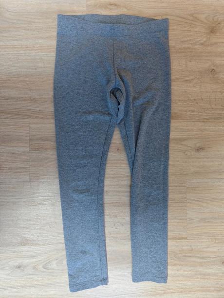 Balicek obelceni pro holku - 23 kusu - velikost 13, 140–152