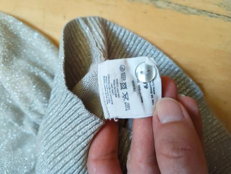 Svetr se stříbrnou nitkou vel 140, h&m,140
