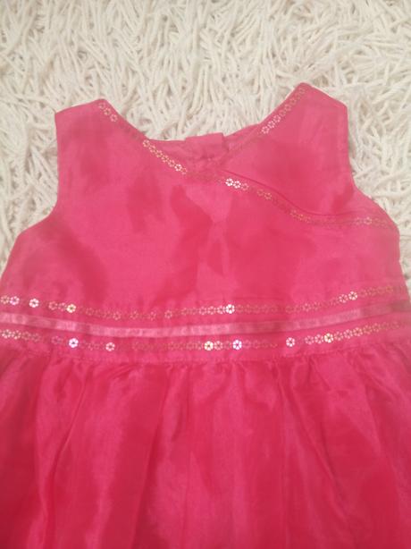 Slavnostní šaty, marks & spencer,98