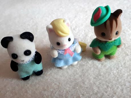 Sylvanian families carousel - kolotoč - 3 figurky, 