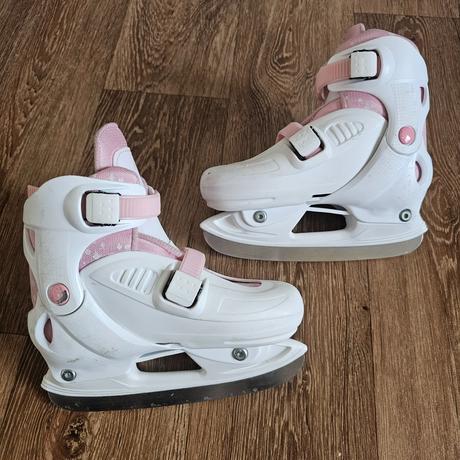 Dívčí lední brusle vel. 32 - 35, 32
