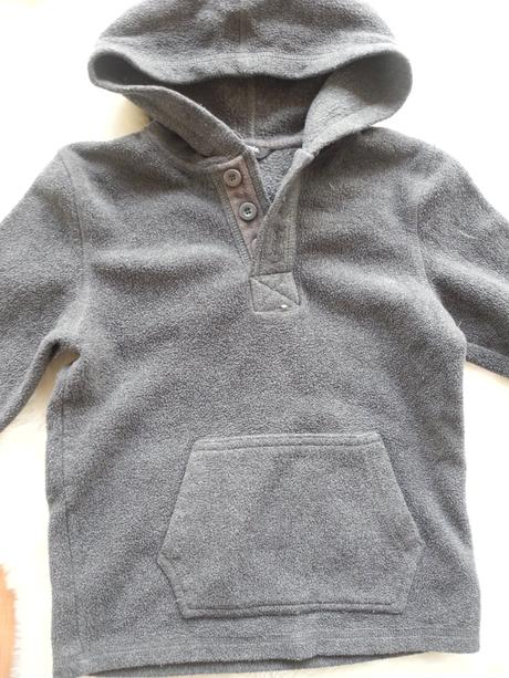 Mikina flees, george,122