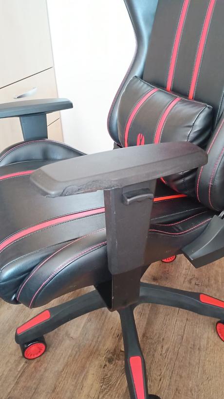 Židle k pc/ herní židle, 