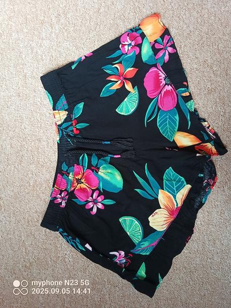 Šortky zn."old navy" vel."l-10/12let", old navy,140