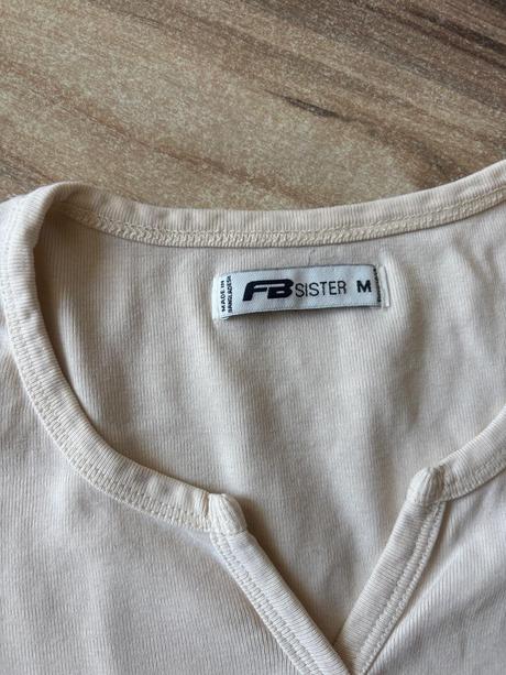 2x crop top, new yorker,m