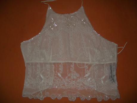 Vyšívaný topík s perličkami, 36