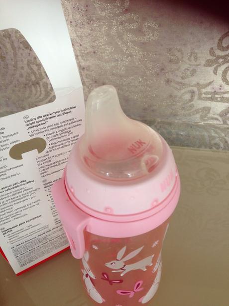 Dětská lahev zajíčci +12měs nuk  active cup 300ml, nuk
