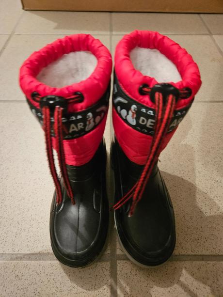 Snehule s ovcim koziskem, demar,28